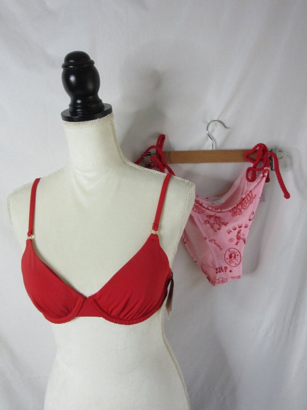 Wild Fable Shade & Shore 2 Piece Bikini Red Pink Cowgirl Size Medium & 34B NWT